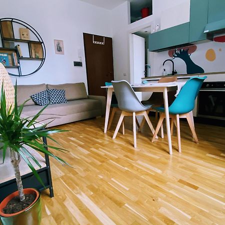 La Casa Di Dore - Appartamento Zona Navigli Milan Extérieur photo